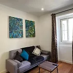 32 2 - Heart Of Private Apartment, Bairro Alto Apartman