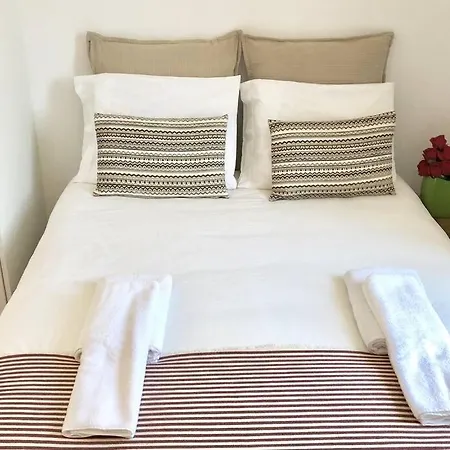 32 2 - Heart Of Private Apartment, Bairro Alto Lisboa