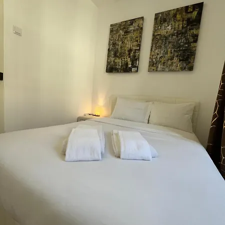32 2 - Heart Of Private Apartment, Bairro Alto Lisboa