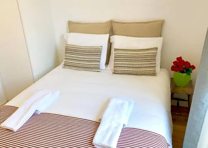 32 2 - Heart Of Private Apartment, Bairro Alto Lisboa