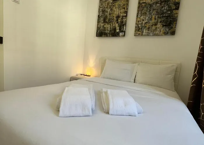32 2 - Heart Of Private Apartment, Bairro Alto Lisboa