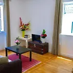32 2 - Heart Of Private Apartment, Bairro Alto * Lisboa